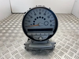 2011 MINI COOPER R56 SPEEDOMETER & CD RADIO PLAYER HEAD UNIT GENUINE 3455539 - Picture 1 of 8