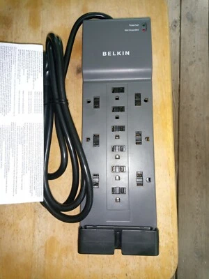 BELKIN BE108230-12 Home/Office Surge Protector 12-Outlet - Image 1 of 4