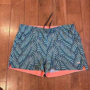 Womens Southern Marsh Grace Active Shorts 2.5" Palmdale Playa Green Pink sz M - Picture 1 of 8