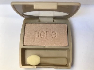 L'OREAL Wear Infinite Perle Eye Shadow - #802 Shroom Shimmer - (Gold Case) - Image 1 of 3