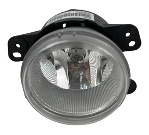 OEM Dodge Jeep Front Fog Light Lamp Right Passenger Left Driver Side 05182026AA - Picture 1 of 6