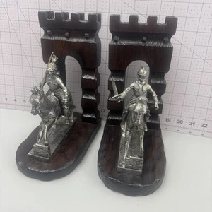 Mounted Midieval Knights Leaving Castle in Armor Bookends 9.5” Tall Rare VTG - Picture 1 of 13