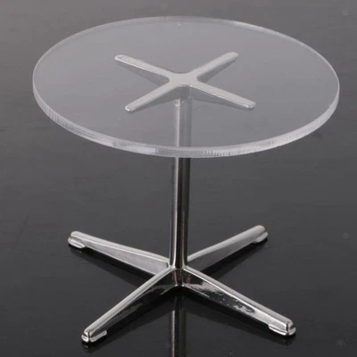 Tavolino Rotondo Semplice Da Giardino In Miniatura Per Casa Delle Bambole 1/12 - Immagine 1 di 4