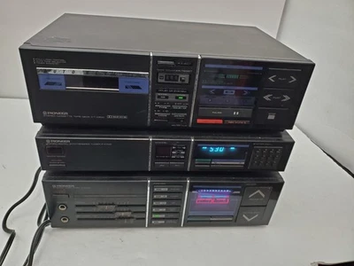 Pioneer F-X700 Synthesized Tuner, CT-x500 Tape Deck, & A-x700 Amplifier LOT READ - Image 1 of 4