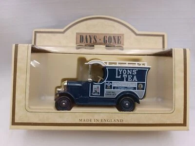 Lledo Days-Gone 1926 Bull Nose Morris Lyon's Tea Blue Die Cast - Image 1 of 4