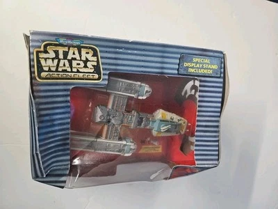 NEW - Micro Machines Star Wars Action Fleet Y-Wing Starfighter Gold Leader R2 D2 - Image 1 of 4