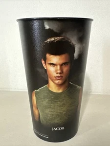 Twilight Eclipse Glaceau Vitamin Water Movie Cup Made in USA Team Jacob - Picture 1 of 8