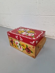 Vintage Hand Painted Wooden Box. Canal Boat, Farm House, Antique Collectable - Picture 1 of 9