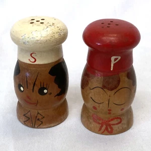Vintage Wood Chef Head Salt and Pepper Shakers  - Picture 1 of 5