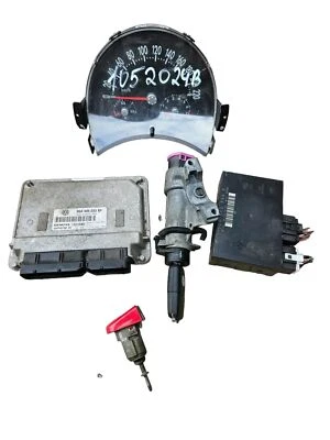 VW New Beetle Cabrio 1Y 1.6 Motorsteuergerät-set 06A906033BP - Immagine 1 di 4