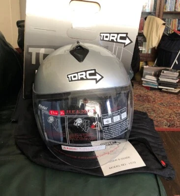 Casco de moto TORC V510 plateado NUEVO EN CAJA talla XL Foto 1 de 4