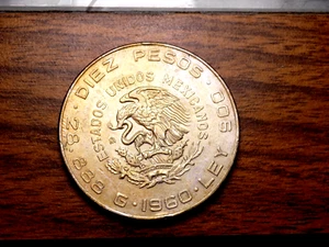 1960 Mexico 10 diez pesos Independencia Libertad 150th 90% Silver coin TONED - Picture 1 of 3