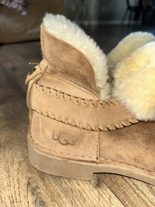 Botines sin cordones UGG McKay marrón castaño gamuza piel de oveja talla 8 - Imagen 1 de 13