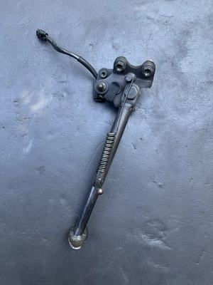 Soporte y sensor Kawasaki Ninja ZX6R 2009-2012 PN# 34024-0065 Foto 1 de 3