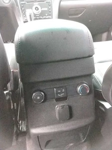 Temperature Control Rear Of Floor Console Fits 16-19 EXPLORER 2964470 - Picture 1 of 12