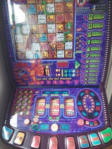 Fruit Machine: Red Gaming Snakes And Ladders - Picture 1 of 3