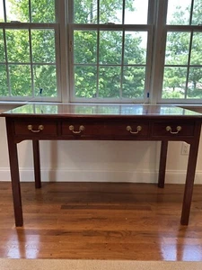 Stickley Traditional Writing Desk Cherry Light Stain 48x24x30 - Picture 1 of 6