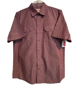 Wrangler Authentics Men’s Short Sleeve Shirt Medium Tawny Port Chambray NWT - Picture 1 of 10