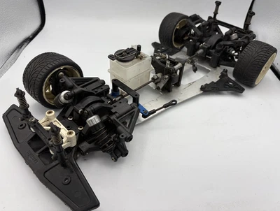 Per parti Kyosho Superten FW-03? FW03 alcune parti perse - Immagine 1 di 4