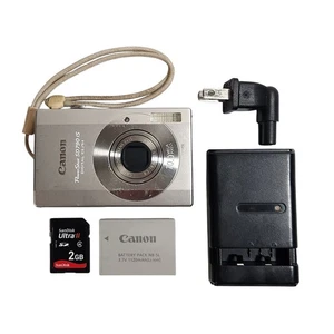 Canon PowerShot SD790 IS Tested 10.0 MP Digital Camera With Charger Pre-owned - Picture 1 of 11
