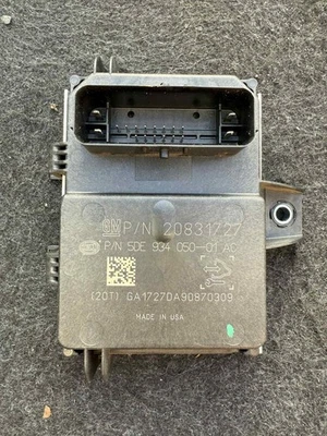 Оригинальный модуль управления топливом для Chevrolet Equinox Camaro GMC 2010-2015 годов выпуска 20831727 - Изображение 1 из 2