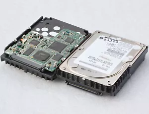73GB FSC Hard Drive MAP3735NC-V200 CA06200-B23700SE S26361-H731-V100 #N8129 - Picture 1 of 1
