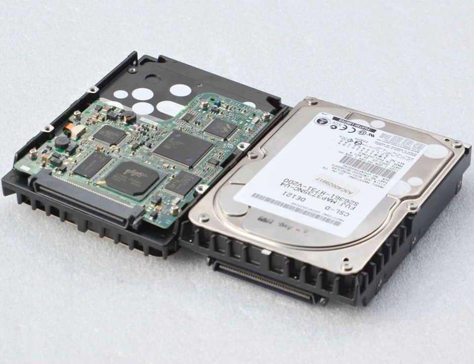 73GB FSC Hard Drive MAP3735NC-V200 CA06200-B23700SE S26361-H731-V100 #N8129 - Image 1 of 1