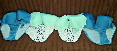 Juego de cuatro sujetadores y bragas para mujer 44C Foto 1 de 4