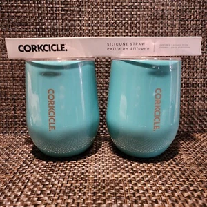 Corkcicle Classic Stemless Insulated Wine Tumbler w/ matching Silicone Straw - Picture 1 of 10