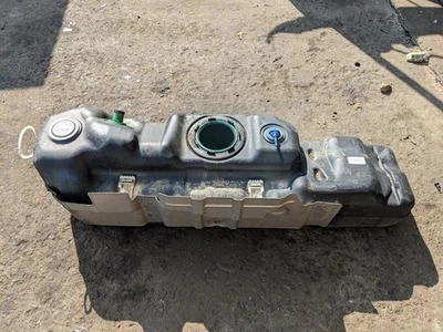 Se adapta a Dodge Ram 1500 2018 2019 2020 clásico doble cabina conjunto de tanque de combustible de 5,7 L OEM Foto 1 de 4