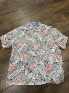 Tommy Bahama Mens Shirt XL Floral Hawaiian All Over Print - Picture 1 of 7
