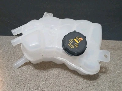 Ford Fusion 2017-2019 radiador refrigerante desbordamiento expansión tanque botella P5742 NUEVO Foto 1 de 4