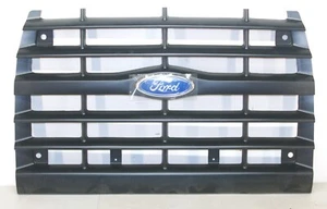 F5HZ-8200-C Ford F600-F800 (1999-1995) Black Grille OEM 9218 - Picture 1 of 11