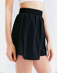Champion Damenshorts XS Timo Weiland UO Kapsel Show Basketball neu 61 - Bild 1 von 2