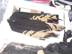 ELEGRANCE BEAUTIFUL CAPE WITH TASSEL ONE SIDE UNUSEE TAG - Picture 1 of 2