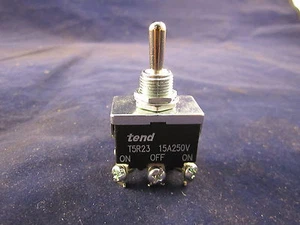 INTERRUPTOR DE PALANCA T5R-23B ENCENDIDO-APAGADO 15A 250VAC (TERMINAL DE DEVOLUCIÓN/TORNILLO DE RESORTE) - Imagen 1 de 3