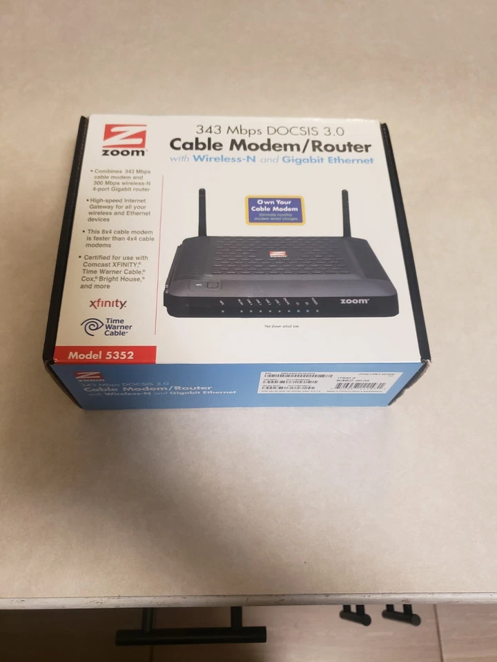 Zoom DOCSIS 3.0 Cable Modem/Router with Wireless-N Model 5352  - Image 1 of 4
