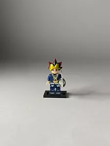 Yami Yugi - Figurine Type Lego Yugioh - Imagen 1 de 6