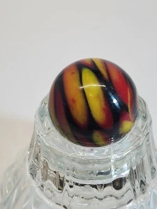 BEAUTIFUL ART GLASS MARBLE / SIGNED J P 1996 / MINT / 15/16" - Picture 1 of 5