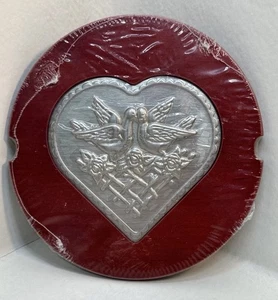 Longaberger 2006 Sweetheart Be My Valentine Basket WoodCrafts Lid - Red - Picture 1 of 2