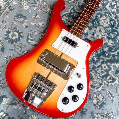 Rickenbacker 4003S -Fireglo- 2024 USADO 4,26 kg Foto 1 de 4