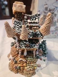 Boyds Bears BearlyBuilt Kringle's Retreat Village Plus Kringle Characters & Bear - Picture 1 of 24