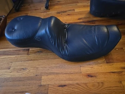 1997 96-00 Harley Davidson FXDS DYNA 可转换前后座垫 状况完好 OG  — 第 1/4 张图片