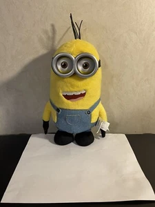 Despicable Me 3 Minion Kevin Two Eyes Stuffed 11” Plush Toy Illumination EUC 51 - Picture 1 of 7