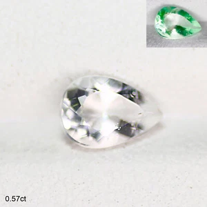 0.57 Ct Rare Pear 7.4 x 5.7 MM White to Neon Green Mexican Natural HYALITE OPAL - Picture 1 of 5