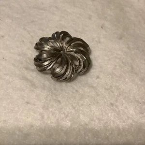 Vintage Signed Torino Silver Pewter Swirl Floral Brooch Pin - Picture 1 of 4