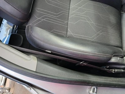 Used Front Right Seat Belt Front fits: 2019 Chevrolet Trax passenger retractor w Foto 1 de 4