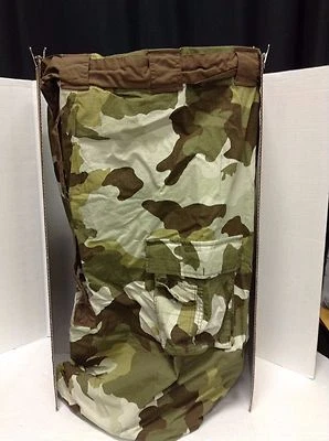 Pottery Barn Adolescente Metro Camuflaje Dormitorio Baño Ropa Bolsa de Lavandería Cesta Verde Foto 1 de 4