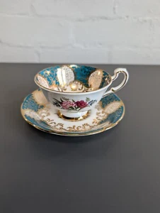 Vintage Blue Paragon China Teetasse und Untertasse, aufwendiges Gold Overlay Design - Bild 1 von 13