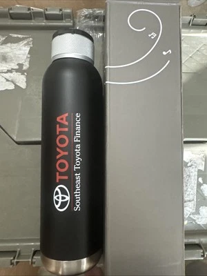 Toyota 750ml Smart Water Bottle Bluetooth Speaker Open Box - Изображение 1 из 4